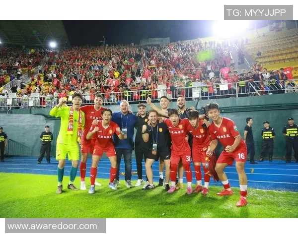 2017年全球足球球星排名揭晓谁是当年最佳球员的争夺者与黑马