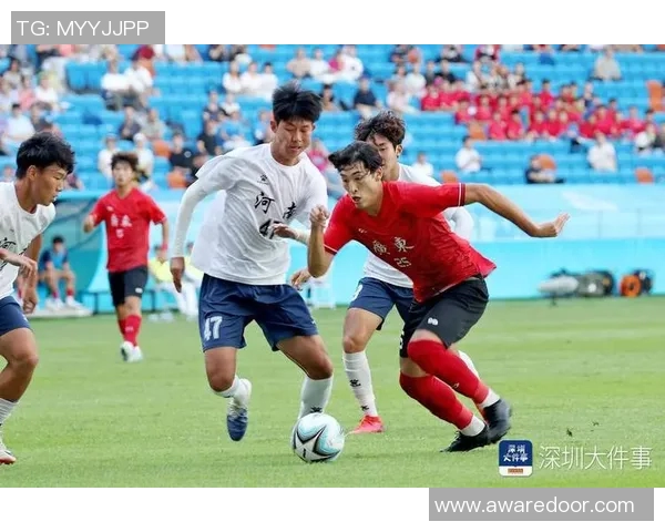 中国足球队比赛直播全程回顾与精彩瞬间分享