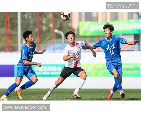 北京足球队在全国足球速度排行榜中荣获第七名展现出强劲实力与潜力 北京足球队在全国足球速度排行榜中荣获第七名展现出强劲实力与潜力